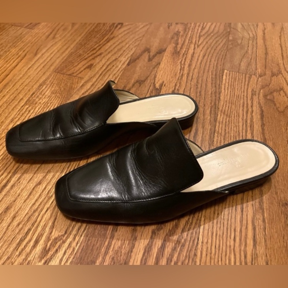 Banana Republic leather loafers, size 8